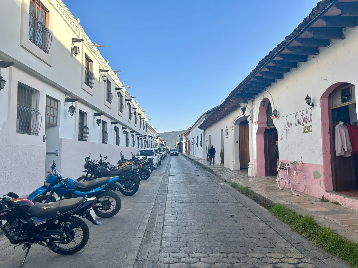 Calle peatonal, con vida y divertida Vs. Calle no peatonal, sin vida y aburrida 🤷🏻‍♂️