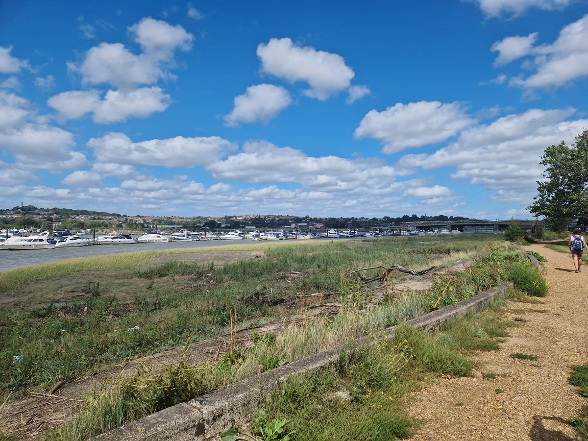 BootsOnAdventu1's tweet photo. Last part of Medway Valley Walk completed on Saturday, 19th Aug 2023. The group  started from Aylesford following the trail towards our final destination, Rochester. #medwayvalleywalk #Aylesford #rochester #longdistancetrail #kentwalkinggroup #bootsonadventures #campingandwalk https://t.co/nr7evAHDkN