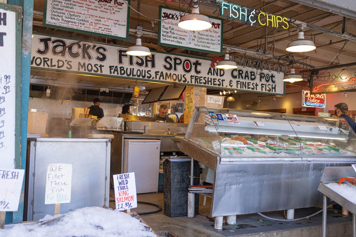 eno_40's tweet photo. シアトル
市場

#photo #camera
#USA #seattle
#market #cityscape #abroad
#アメリカ #シアトル
#市場
#風景写真 #街撮り
#海外 #海外旅行 #バックパッカー

https://t.co/BE85u6wKWH https://t.co/yFX52NG7lL