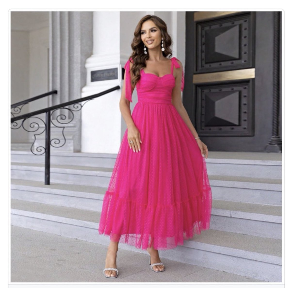 LoraleeKokovich's tweet photo. I love this dress! πππ#ilovetodressup #Pink #nevertooldtodressup https://t.co/QKvFUUS4gA