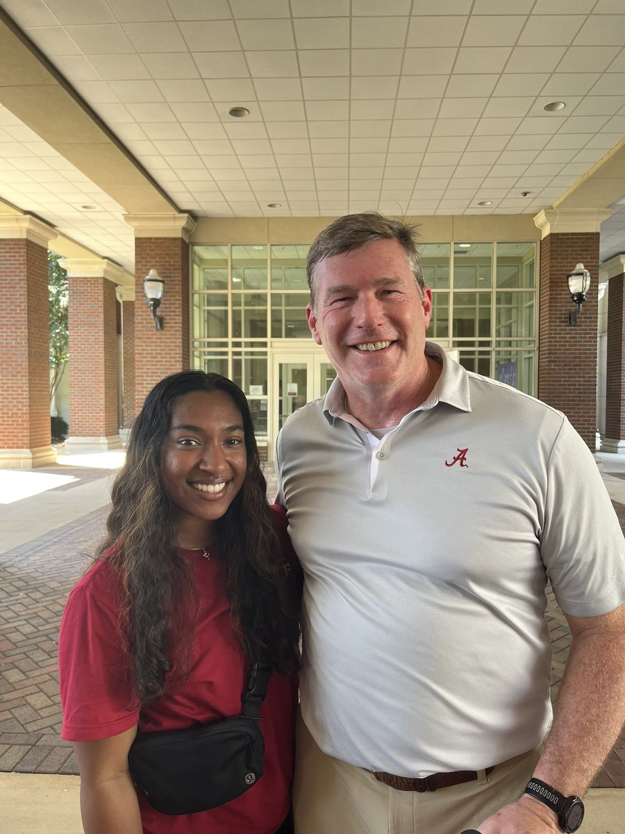 Thank you RA’s for welcoming more students today. We are fortunate to have you making a great impact for <a href="/UAHousing/">UA Housing</a>. #RollTide
