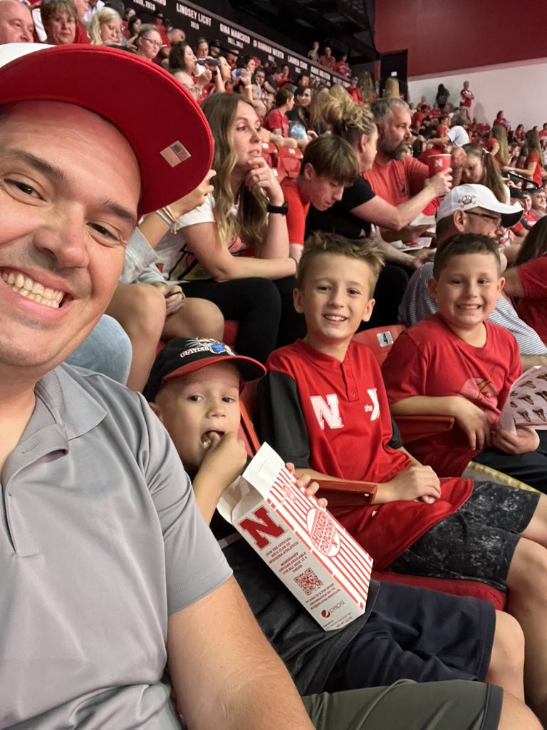 itsjusthicks's tweet photo. #Huskers #GoBigRed https://t.co/CuV9pp4dUN