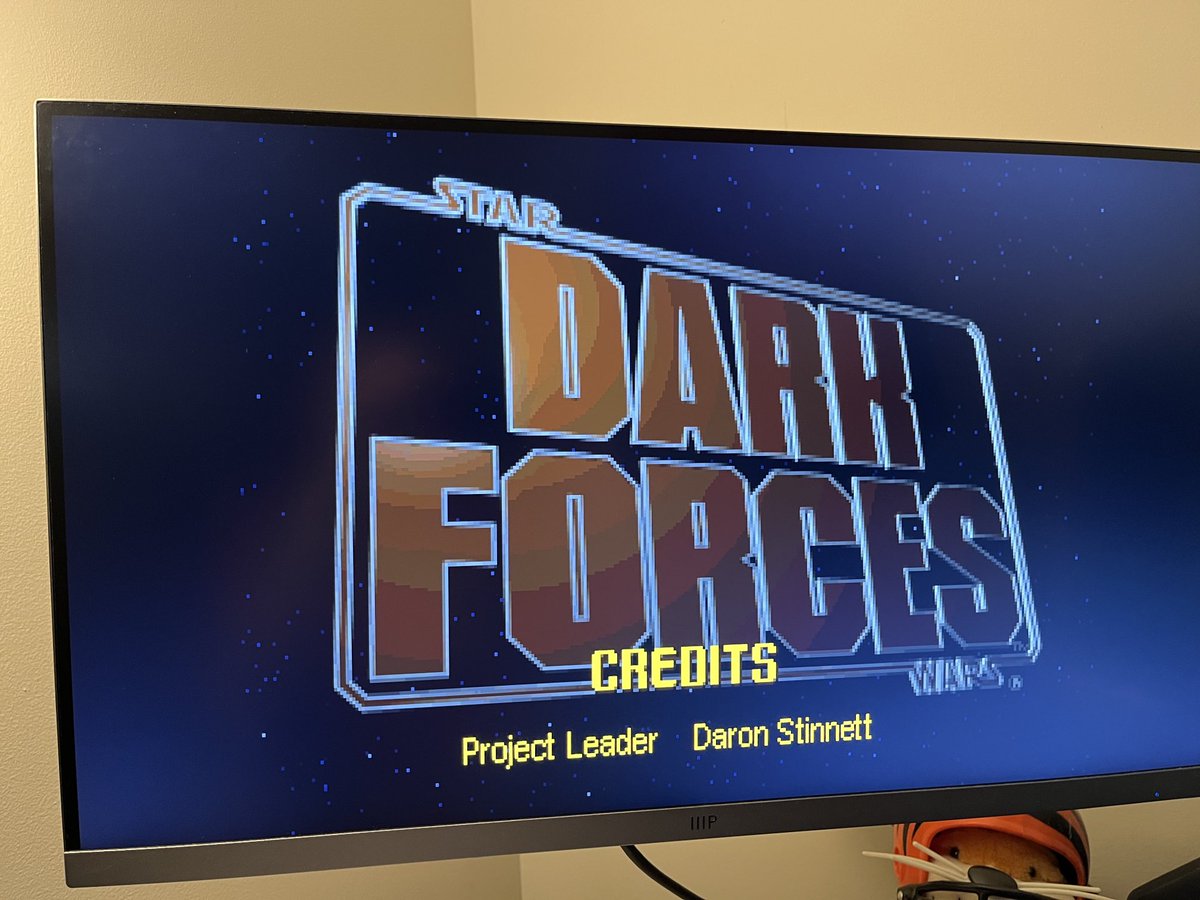 smthompson19's tweet photo. Always wanted to play this game, but never bought it until a couple months ago for $2. Beat it tonight. 😄 https://t.co/zE02ThnyE4