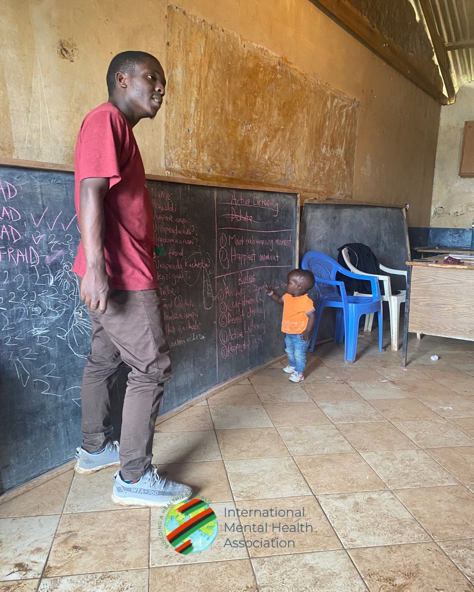 There is a quote that says 'Always do your best because you never know who is watching.' In the case of @babubiko, it was Fahim who was intensely watching, imitating and inadvertently became a co-facilitator for one of the Bright Star Initiative's mental health coaching sessions.