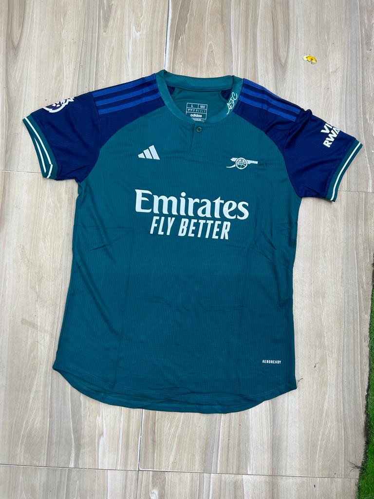 jabryfootball's tweet photo. NAOMBA NISAIDIE KUREPOST๐
#JIPATIE JEZI KALIIII NA NGUMU
BEI: 15000TSH
PHONE NO: 0742640034
๐๐ DELIVERY ZINAFIKA SEHEMU YEYOTE
TUPO DSM MANZESE https://t.co/G1ZPfPkx8y