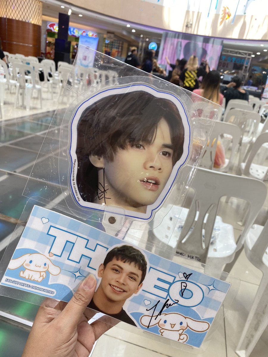 dhebbie2t's tweet photo. Lagare tayo for todayβs video
Dito muna tayo sa iba kong mga nakshies
Mamaya na kayo Alamat dear
WeGo SUM-all Tour
#TYMCheck #PLUUSatFisherMallQuezonAvenue
#AlwaysPLUUS #PLUUS #PLUUSTheo #PLUUSYen https://t.co/XaMiDwGcwE