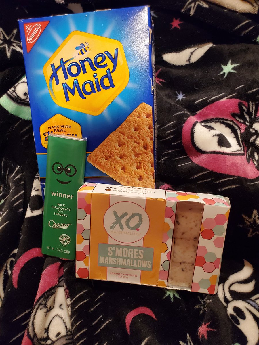 Kemeah520's tweet image. S&apos;mores
Made with s&apos;mores #xomarmallow
And s&apos;mores chocolate
....s&apos;moresception?
@IGGPPCamp #TroopVortex #IGGPPCamp #IGGPPC
#TroopXO