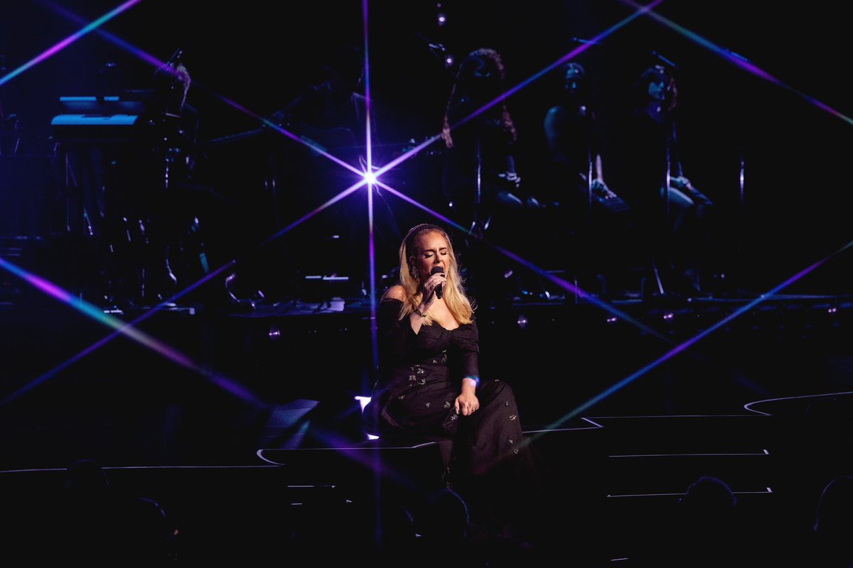 Adele's tweet photo. https://t.co/y92wA0LA2v