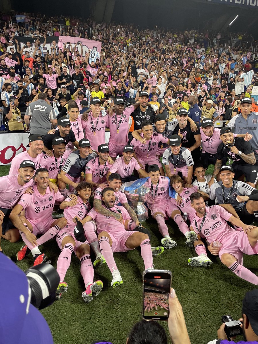 19Hendy19's tweet photo. League Cup Champions ⁦@InterMiamiCF⁩ https://t.co/nib2SS5Gkl