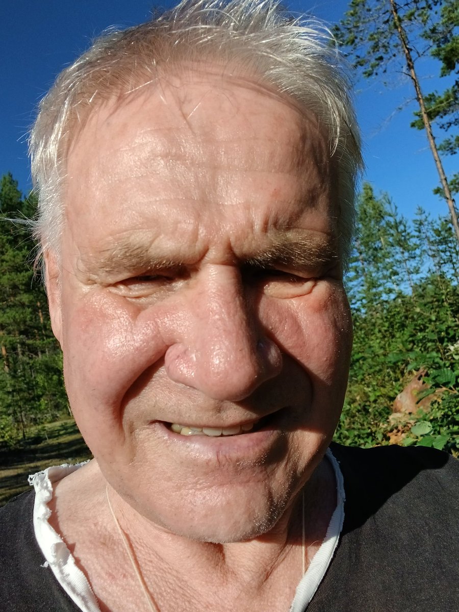 Nyt ollaan eksytty metsään  , mutta eiköhän oikea polku löydy