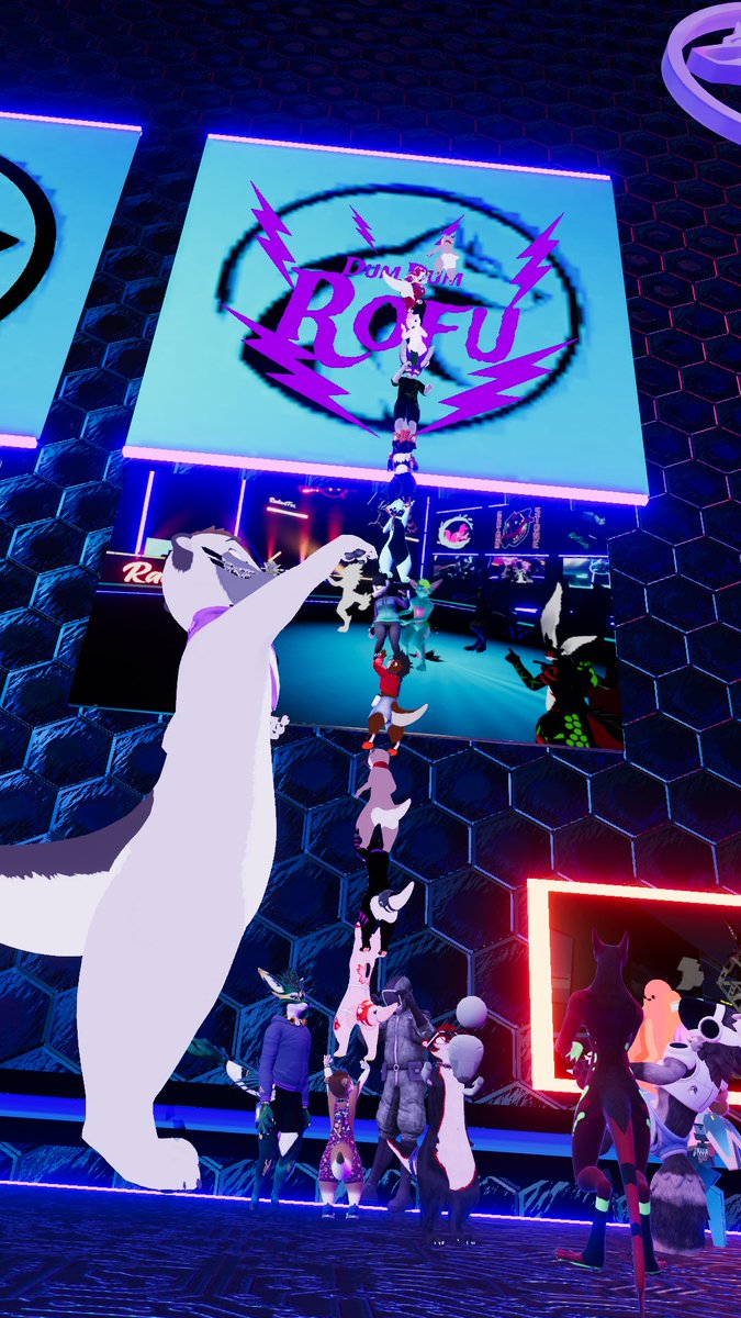 RadiantFoxClub's tweet photo. #FOXNIGHT Summer Fest gave us a huge series of milestones;
Over 100 Discord members.
Over 100 World Favourites.
Max world cap of 80 reached for the first time.
All at the biggest event we've ever held.
All in this one week alone.
We couldn't be more proud. Thankyou so much. https://t.co/h779aDxM0I