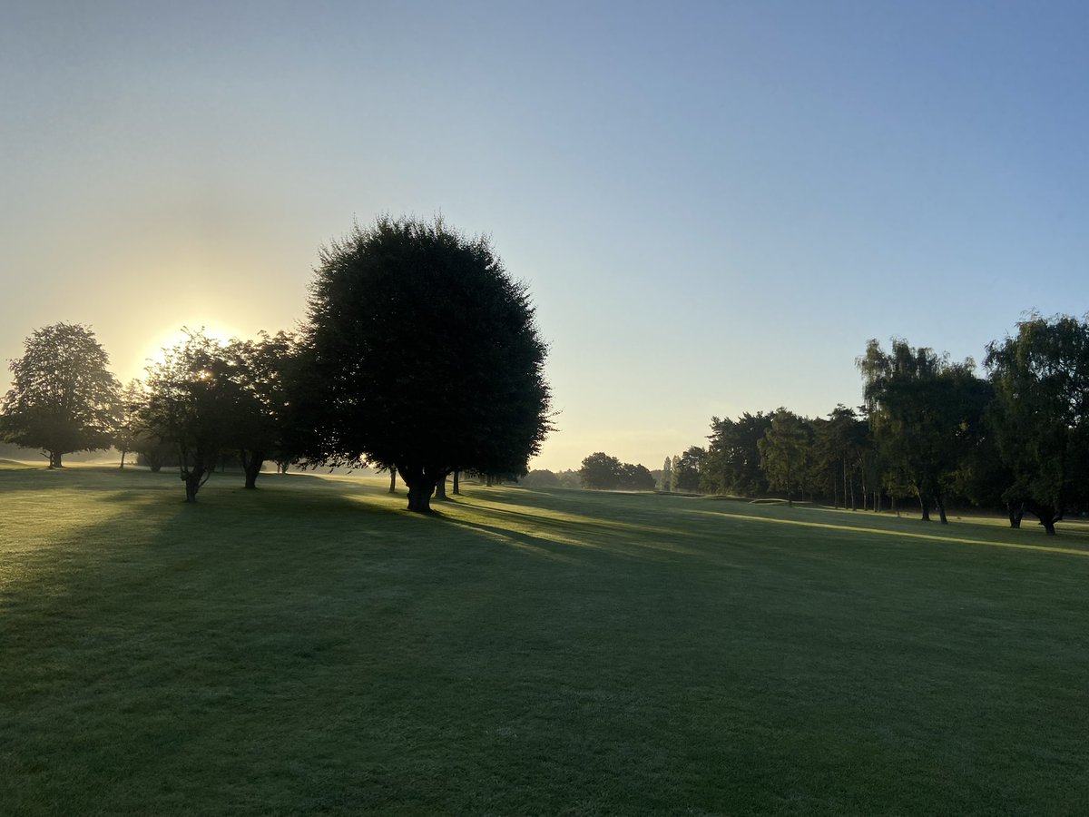 Stunning start to the day. Good luck to England! #dewsweeper