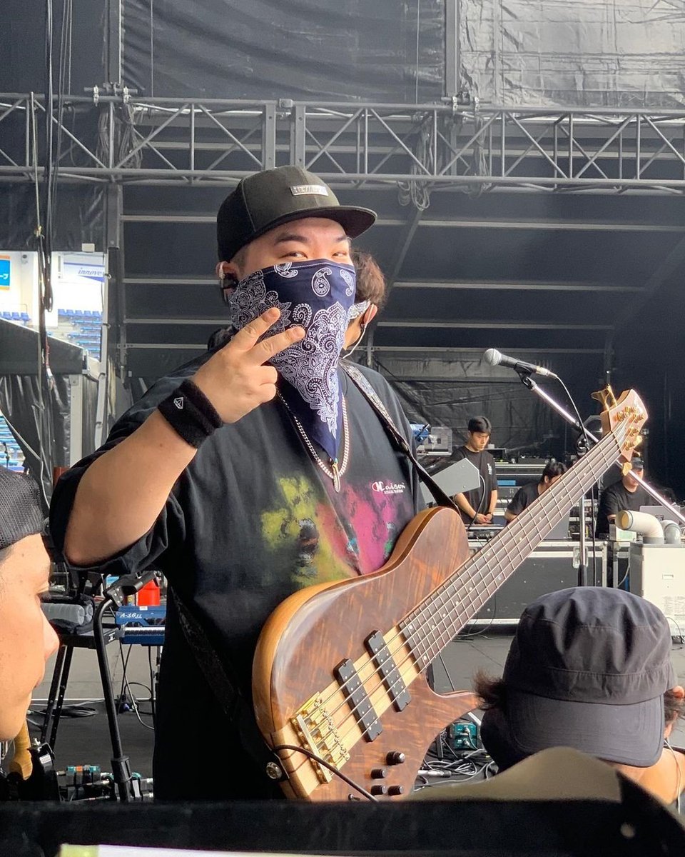 WeTeuMesPH's tweet photo. [INSTAGRAM] 230820
praylody  (4RISE BAND) UPDATE 
.
2023 SUMMER SONIC 

💎TREASURE💎

2023.08.19 'OSAKA' 
2023.08.20 'TOKYO'

완전 더운 날씨에 모두 수고하셨습니다~!🙌🙌
.
.
#TREASURE #SUMMERSONIC #OSAKA #OCEANSTAGE #MAISHIMA_SONIC_PARK #TOKYO #MARINE #ZOZO_MARINE_STADIUM #4RISEBAND #TREASUREMAKER 
#💎

🔗https://t.co/FbVT6PFiQM

TREASURE X SUMMER SONIC
#TREASURE_Rebooting_In_TOKYO
#サマソニTREASURE
#TREASURE #트레저
@treasuremembers