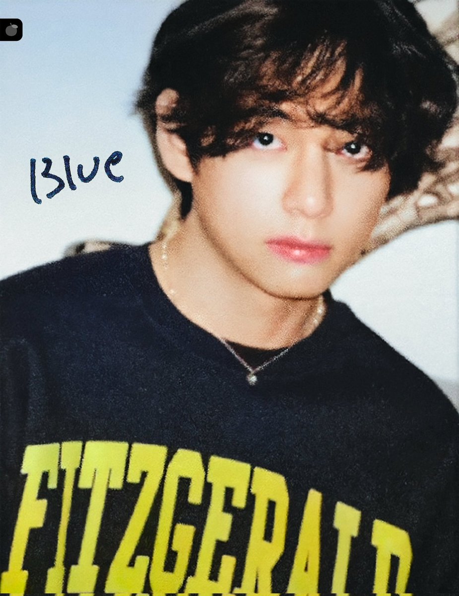 AllAboutVtae's tweet image. Trying to be unbothered by all the chaos some pople are throwing around this man. Keep your peace. Listen and stream his music. 

#V_LoveMeAgain 
#forV
#forKimTaehyung