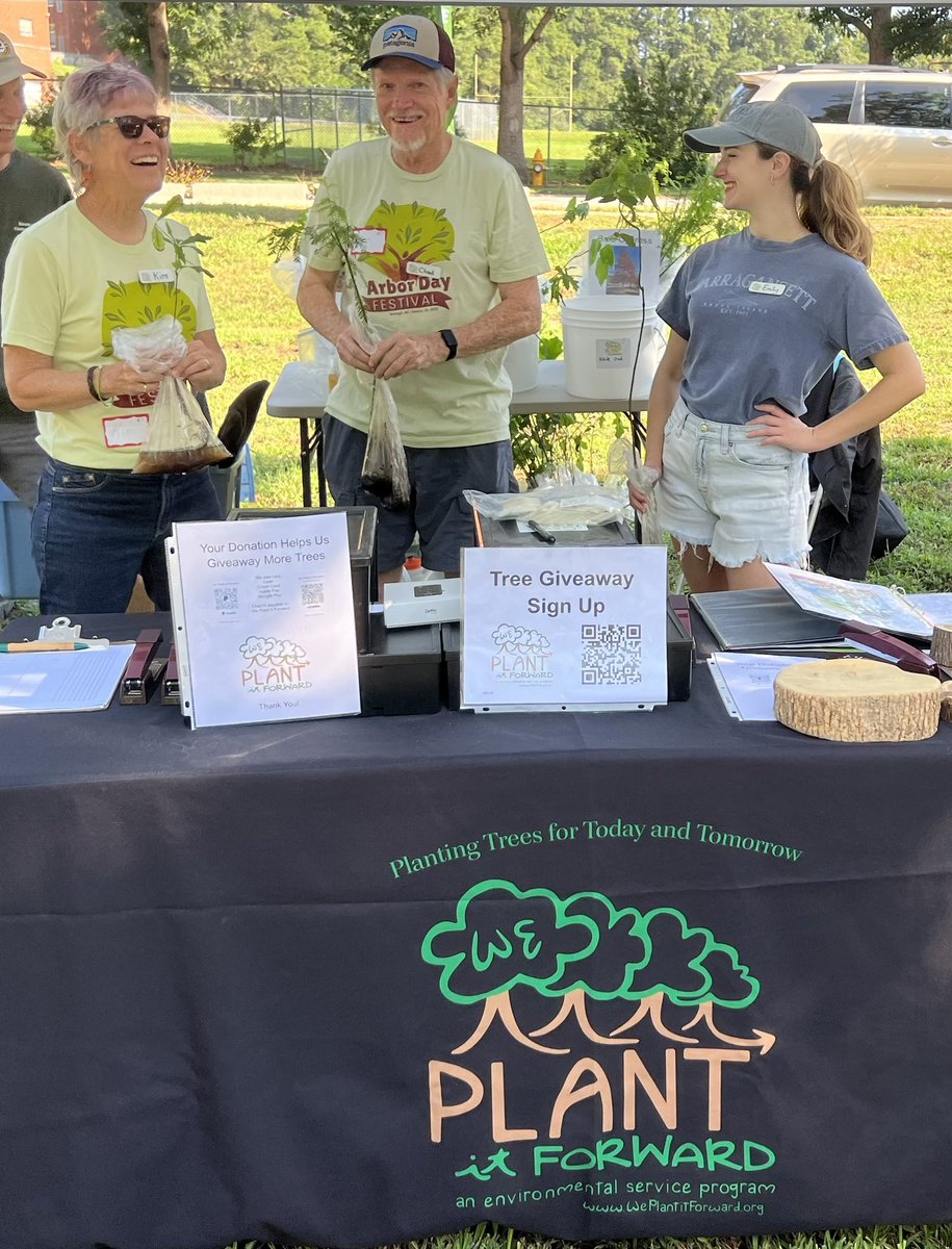 A perfect day and great location to giveaway trees to some amazing nature lovers at  <a href="/raleighparks/">Raleigh Parks</a> walnutcreek #wetland Center #mudday. We gave out about 60 trees today. Thank you to our super volunteers Kim, Chad, Emily and Bob! Thank you for all of your help today!!!