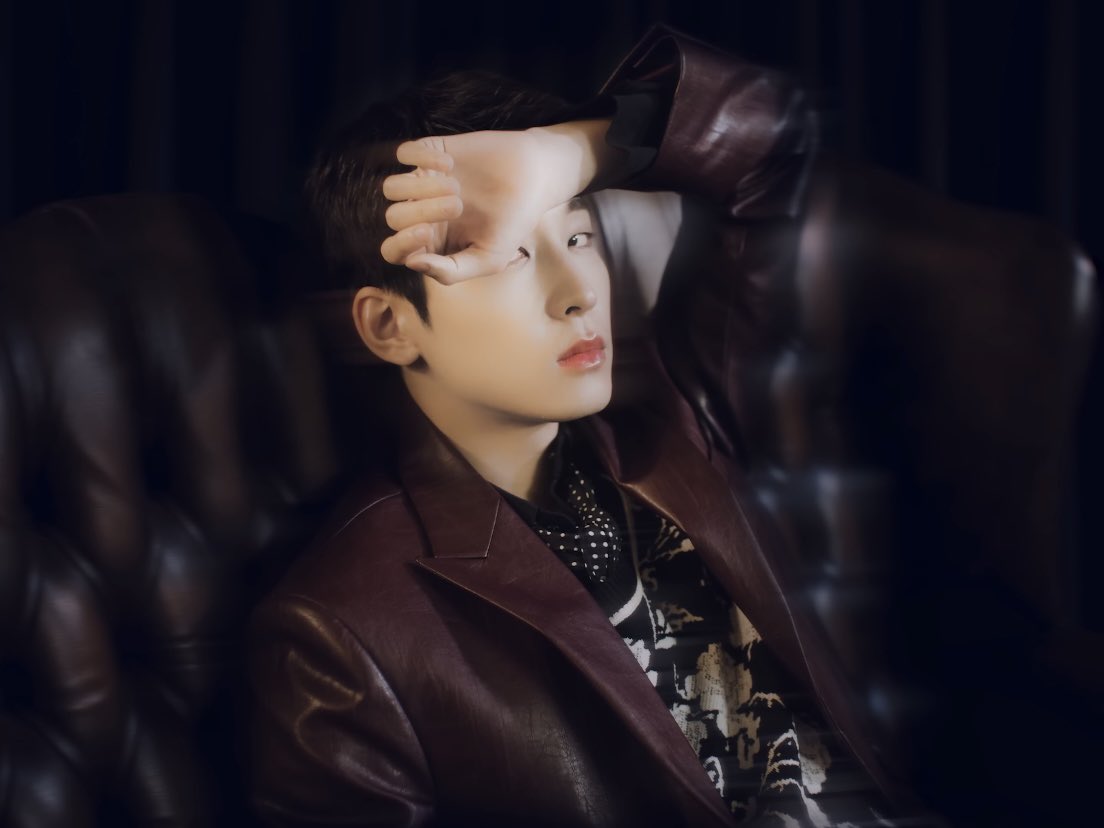 wonwoouh's tweet photo. Amidst the hush, lingers by, awaiting a rendezvous yet to grace. https://t.co/h12s8slR4S