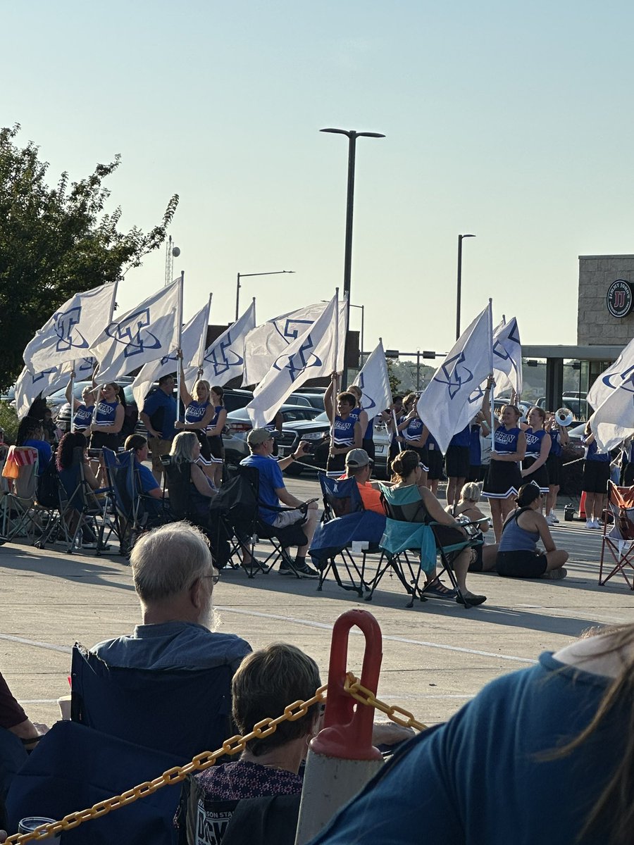 PapillionNe's tweet photo. #Papillion 
Monarch - Titan pep rally https://t.co/OC9LpKc5AD
