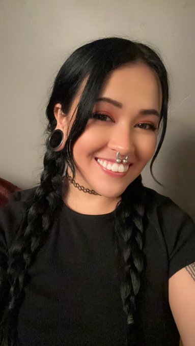 Worship me with your wallet🥰 $SpoilPrincessLayla  #findom #femdom #paypiggies #paypig #nsfwtwt https://t<a href="/tag/femdom"class="tags"><span>#femdom</span></a><a href="/tag/findom"class="tags"><span>#findom</span></a><a href="/tag/paypig"class="tags"><span>#paypig</span></a><a href="/tag/paypiggies"class="tags"><span>#paypiggies</span></a><a href="/tag/nsfwtwt"class="tags"><span>#nsfwtwt</span></a>