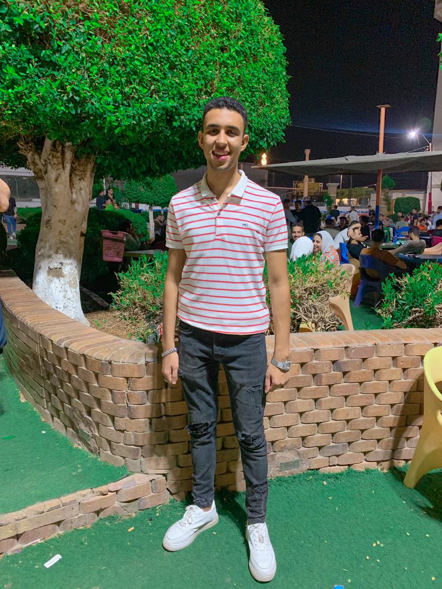FaresBadwey's tweet photo. الاحترام لا يصلح للجميع فالبعض لايقتنع حتي يهان✌ https://t.co/TNgVylZqRW
