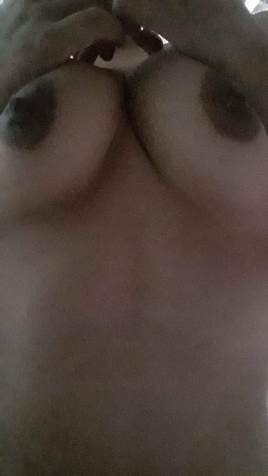 Con o sin? 1️⃣&mdash;- 2️⃣👙 https://t.co/uFQeElIwzw<a href="/tag/xhamster"class="tags"><span>#xhamster</span></a>