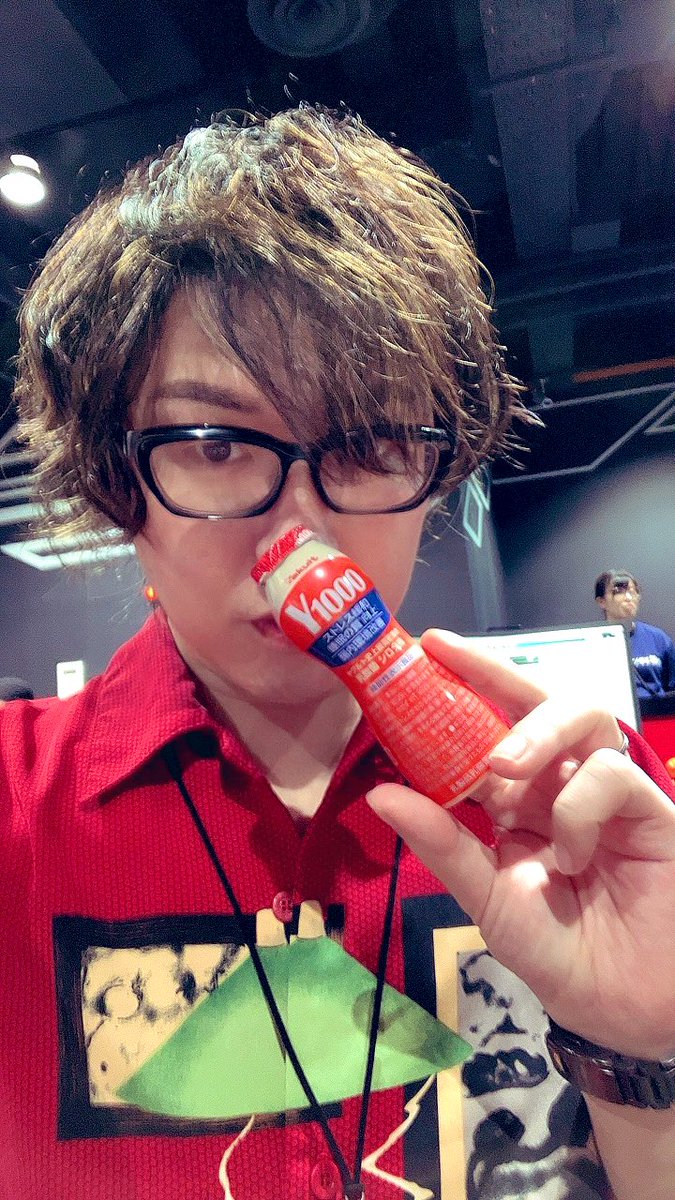 papatiwawa's tweet photo. 本日は13時から三英傑！
打ち合わせにてヤクルト1000を注入。
おなしゃす！
#三英傑2023 https://t.co/P0m7ldrfUs