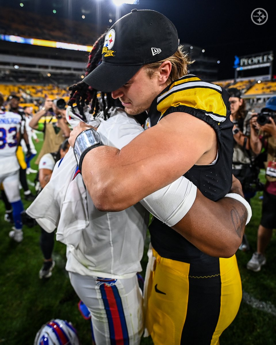 steelers tweet picture