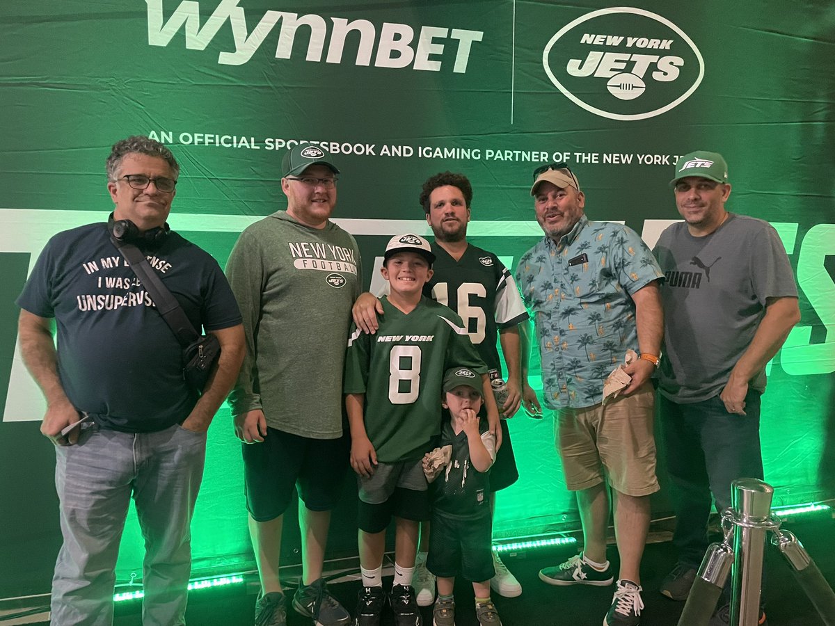 CentralPAFAL's tweet photo. #FALGATE @Babchik @thenicolino @SmigglyFAL @JohnPaulFAL https://t.co/iQE7SWy4Ij