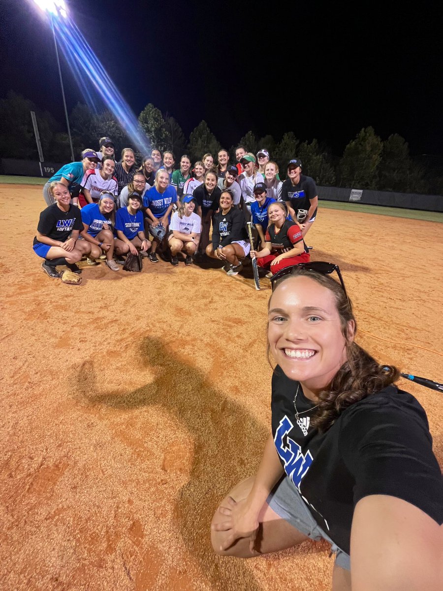 What an awesome group of campers, we had a blast at our Elite Prospect Camp! Huge thank you to all the current LWC softball players who came to help out! 💙

#Team29 #GoBlueRaiders