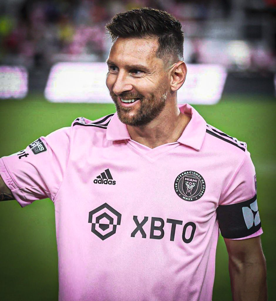 giraltpablo's tweet photo. 🇦🇷🔥 Lionel Messi acaba de llegar a 37 GOLES en 42 FINALES DISPUTADAS.

🤯NADIE tiene más goles en finales en toda la historia del fútbol.

LA LEYENDA 🐐 https://t.co/Wbrrlvkfqf
