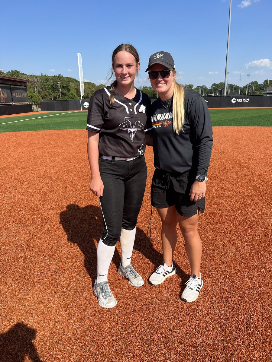 Thank you to Coach @molly_fichtner & Coach @leawodach for a great camp today at @ULM_Softball. Ready for the catching session tomorrow! @18UTDD @keelimilligan @JdChandler78 @KenThomas74