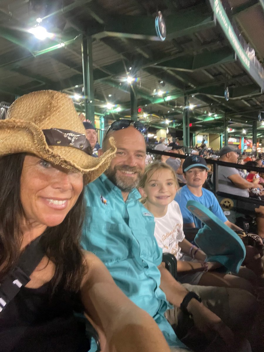 CourtneyLangham's tweet photo. Let’s go @SLSpaceCowboys ! #readytoride https://t.co/vIK17WVx17