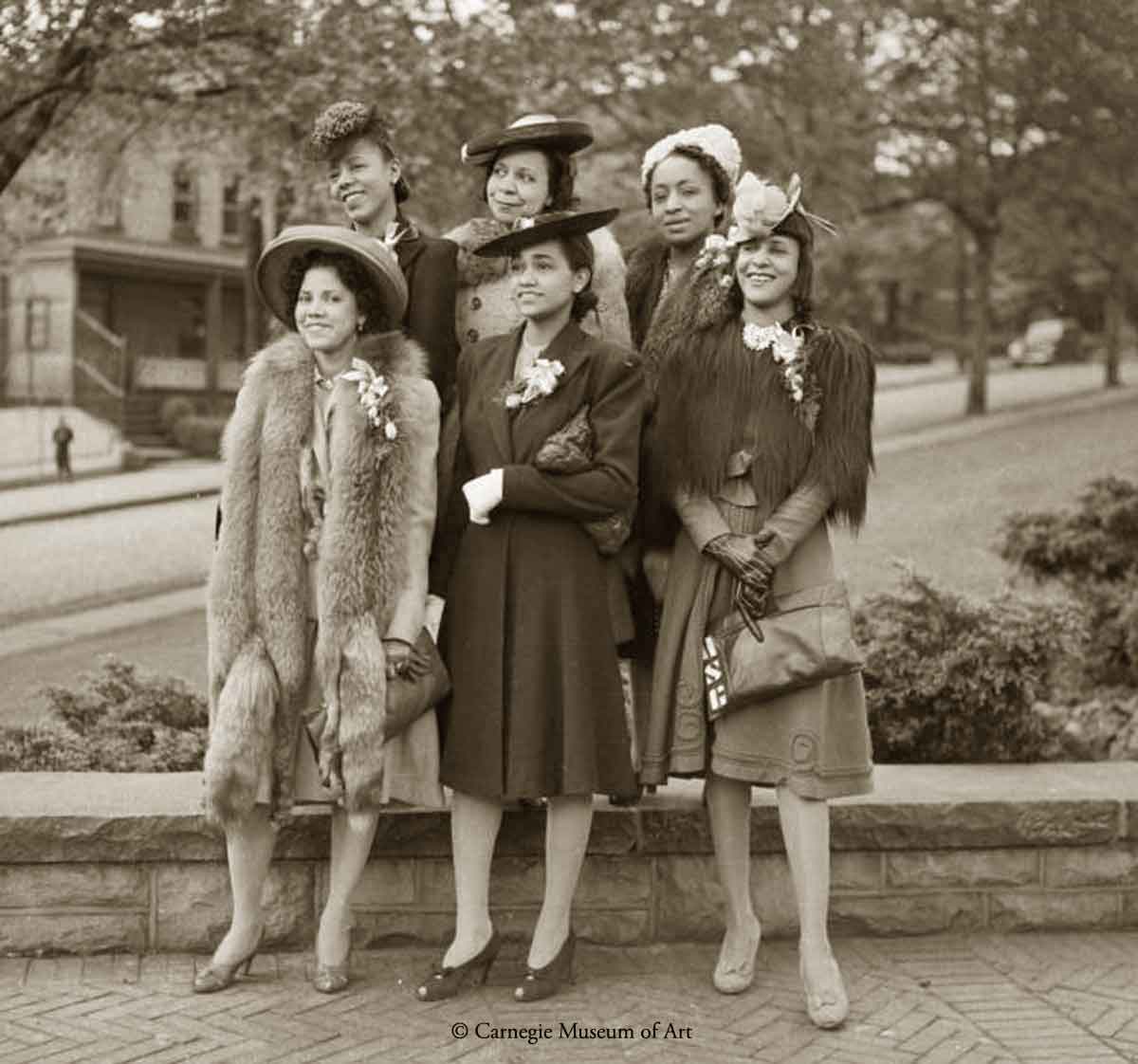 _Cordelra_'s tweet photo. Black women were eating the girls up no matter the era https://t.co/ZQIkndbzlw