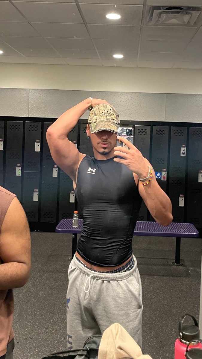 femboy connoisseur tweet media