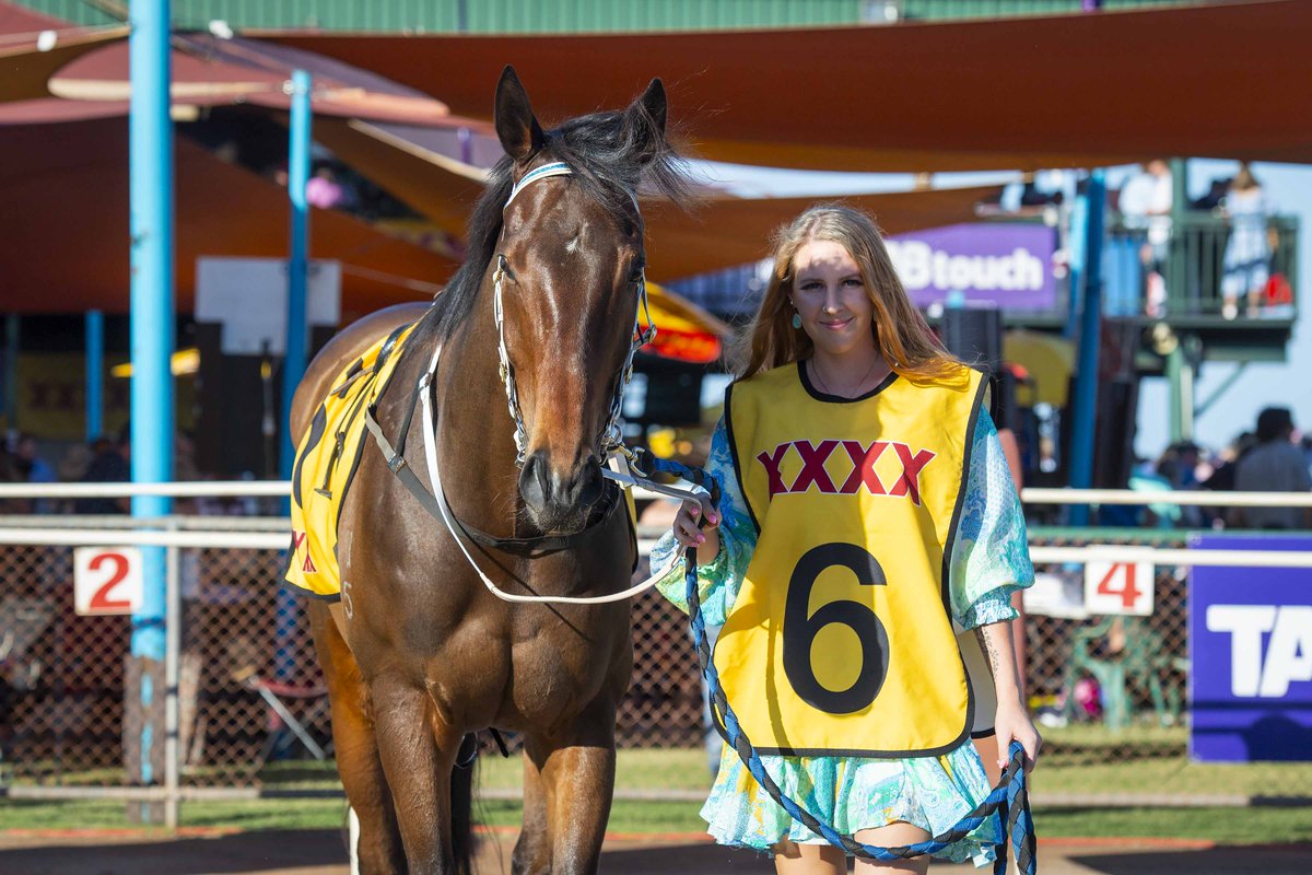Western Racepix tweet media