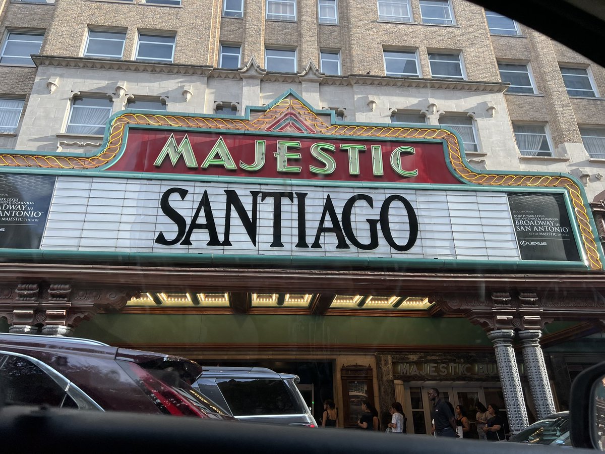 jadyn43's tweet photo. Got to see Russ at his Santiago movie premiere ❤️ with the love of my life.  It was great. #russ #Santiago https://t.co/dDNbNbtZr7