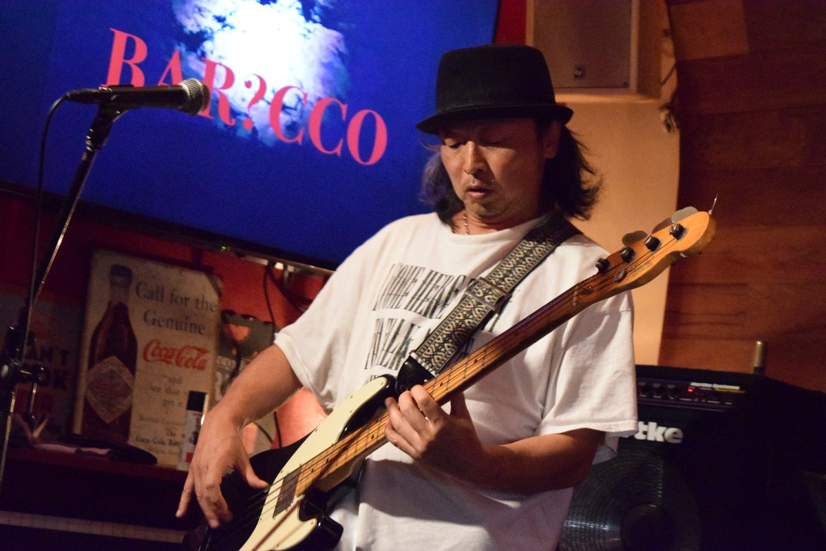 MaguRock's tweet photo. 2023.08.19(sat)
Ryuji presents
~loose mode night #47~
@下北沢BAR?CCO
#鐘ヶ江隆二
#林無量
#YukiKono
#吉田直弘
#TheMOCCOS
#下北沢
#CCO https://t.co/xl7BJvuMXI