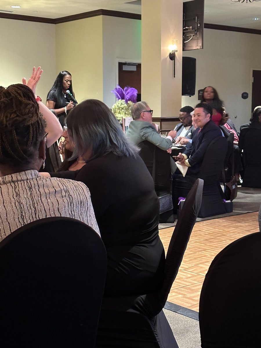 Ms. Flora aka “The Literacy Diva” (@diva_literacy) on Twitter photo Thank you to the @EmergingLearners for CELEBRATING literacy in all of its forms! I’m honored to be one of the recipients of the Literacy Leaders Champion Award! 🩷😘📚
<a href="/FonwoodECC/">Fonwood ECC</a> Thank you to the @EmergingLearners for CELEBRATING literacy in all of its forms! I’m honored to be one of the recipients of the Literacy Leaders Champion Award! 🩷😘📚
<a href="/FonwoodECC/">Fonwood ECC</a>