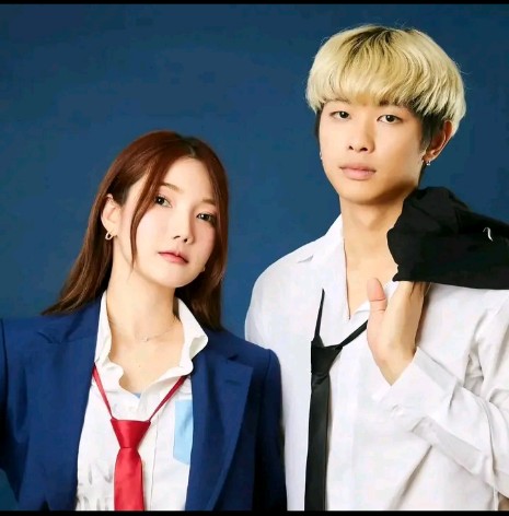 NNewyin's tweet photo. ยูมีล่า หึ  ยูมีครีมต่างหาก💙 https://t.co/UqLSZmqonl