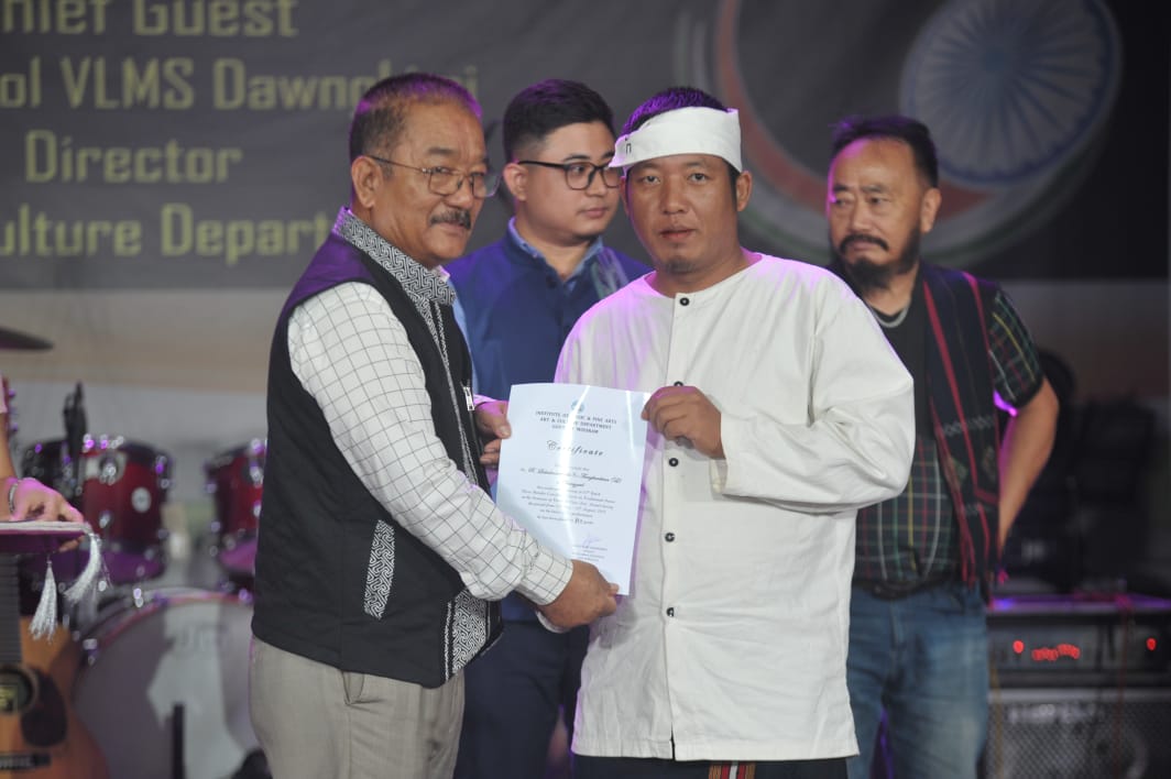 RalteAce's tweet photo. 3 months certificate in traditional dances and folk song under IMFA, Art &amp; Culture Department, Gov't of Mizoram. https://t.co/hCEfix7o4T