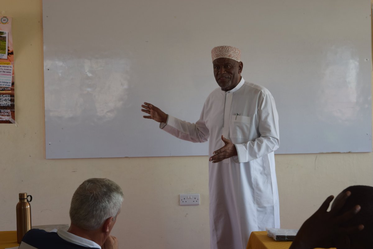 Run2Donate's tweet photo. The Opening of our
@GladsHouse
Football Extravaganza 23 by the Honourable Omar Mwinyi, MP Changamwe. An introduction to Coaching for 48 local teachers.  (I am playing catch up, with publishing our journey in pictures)
@GladsHouse
@RAF_Cosford
@RaffaVets
@No1RadioSchool https://t.co/KcBueM84Rn