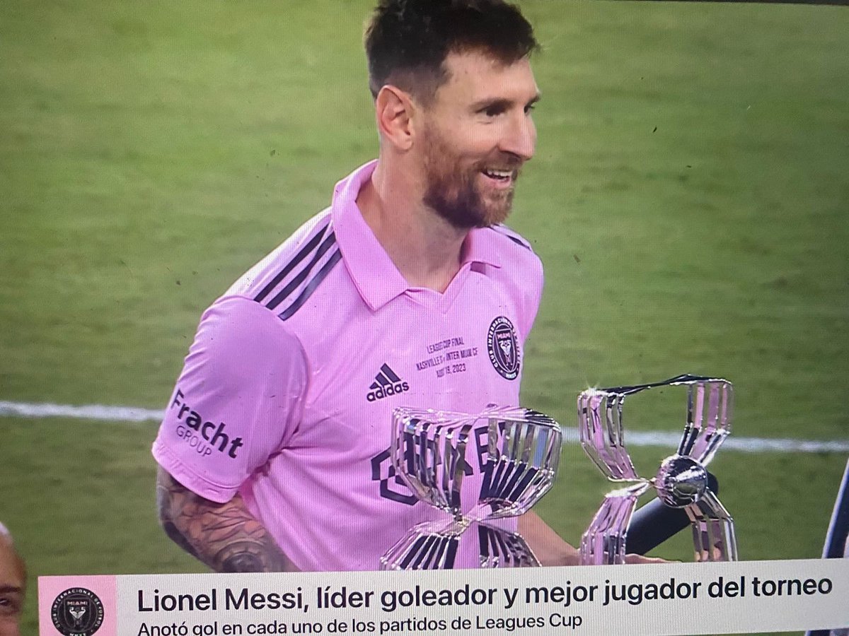 BarcaUniversal's tweet photo. ❗️Official: Leo Messi wins the Leagues Cup top scorer and best player award. https://t.co/kUdxH5HQH0