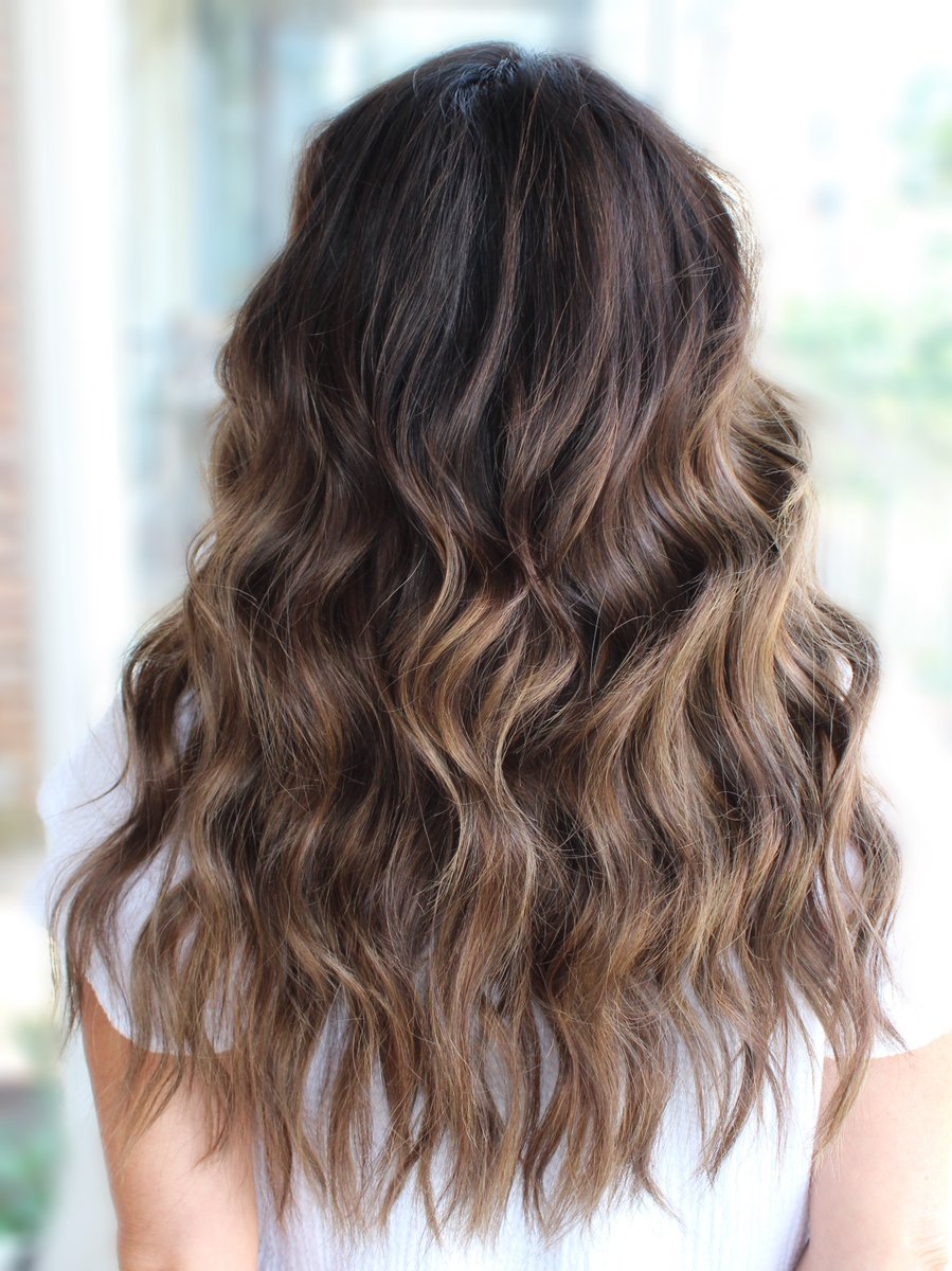 Unlock your hair's full potential with Natural Beaded Rows! 

#rva
#hairextensions
#rvasalon 
#hairloss 
#rvaextensions
#vaextensions 
#hair 
#hairlosssolutions 
#carytown
#handtiedextensions 
#rvaweddings 
#virginia 
#virginiaextensions 
#themoderndiosa