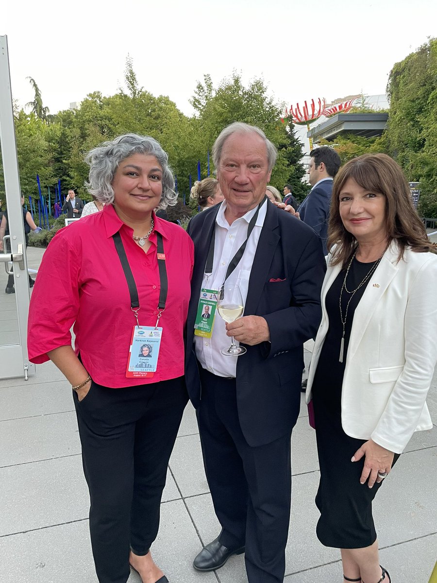 All roads lead to Seattle. It was wonderful to welcome Canadian delegates to @APEC #Seattle last week including the legendary Don Campbell, the illustrious Jan De Silva, the fabulous Rachel McCormick and @CanCGSeattle Alum Harkiran Rajasani. Go Team 🇨🇦!