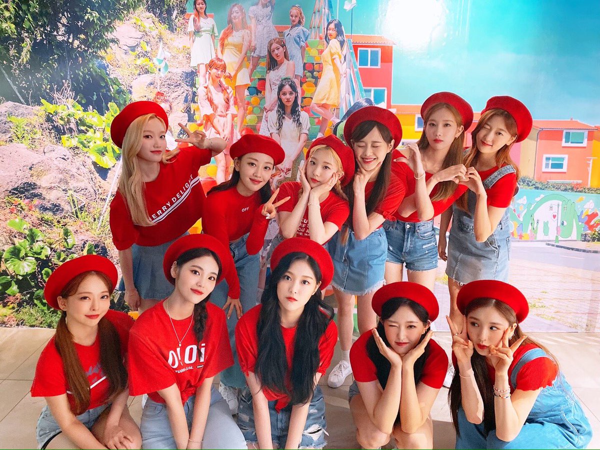 mkzk2828's tweet photo. 遅れたけどるーなちゃん5周年おめでとう🫶🏻
🐰🐱🕊🐻🐸🦌🦉🐟🦇🦢🐧🦋🐺
#5YearsWithLOONA https://t.co/v3nOPLLKe4