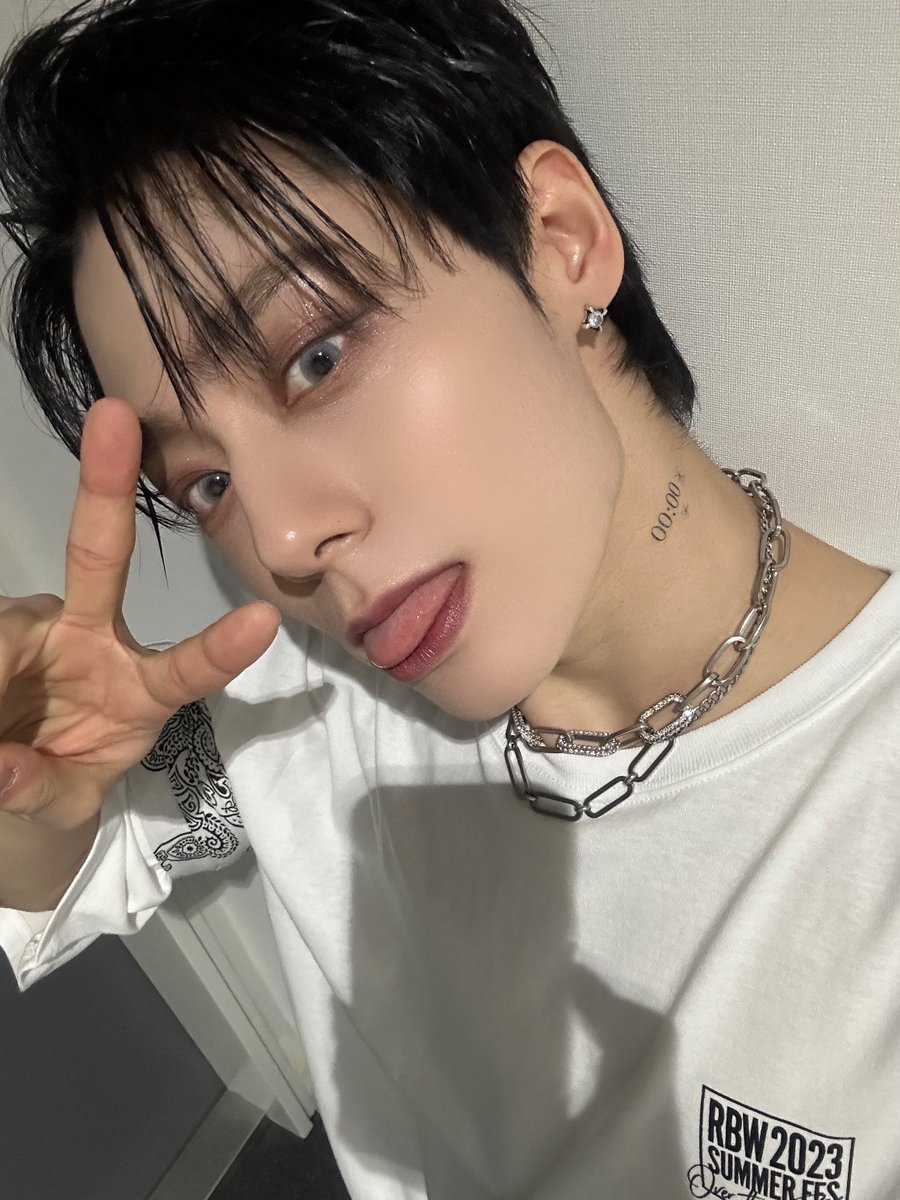 [#환웅]
막공도 화이팅🩵