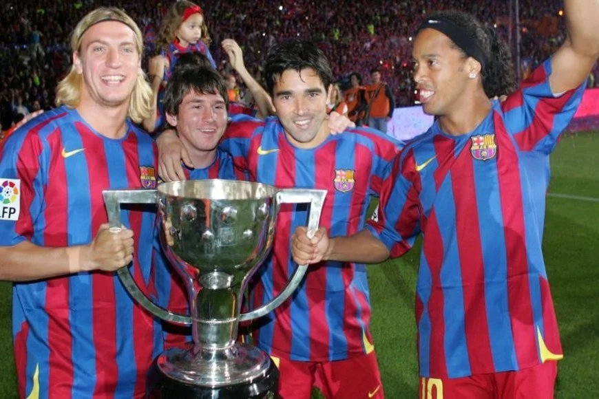 SVargasOK's tweet photo. 🔙 14/5/2005: Primer título de Lionel Messi (Barcelona campeón de LaLiga).

🔥 20/8/2023: 44º título de Lionel Messi (Inter Miami campeón de la Leagues Cup).

🐐 Vigencia.