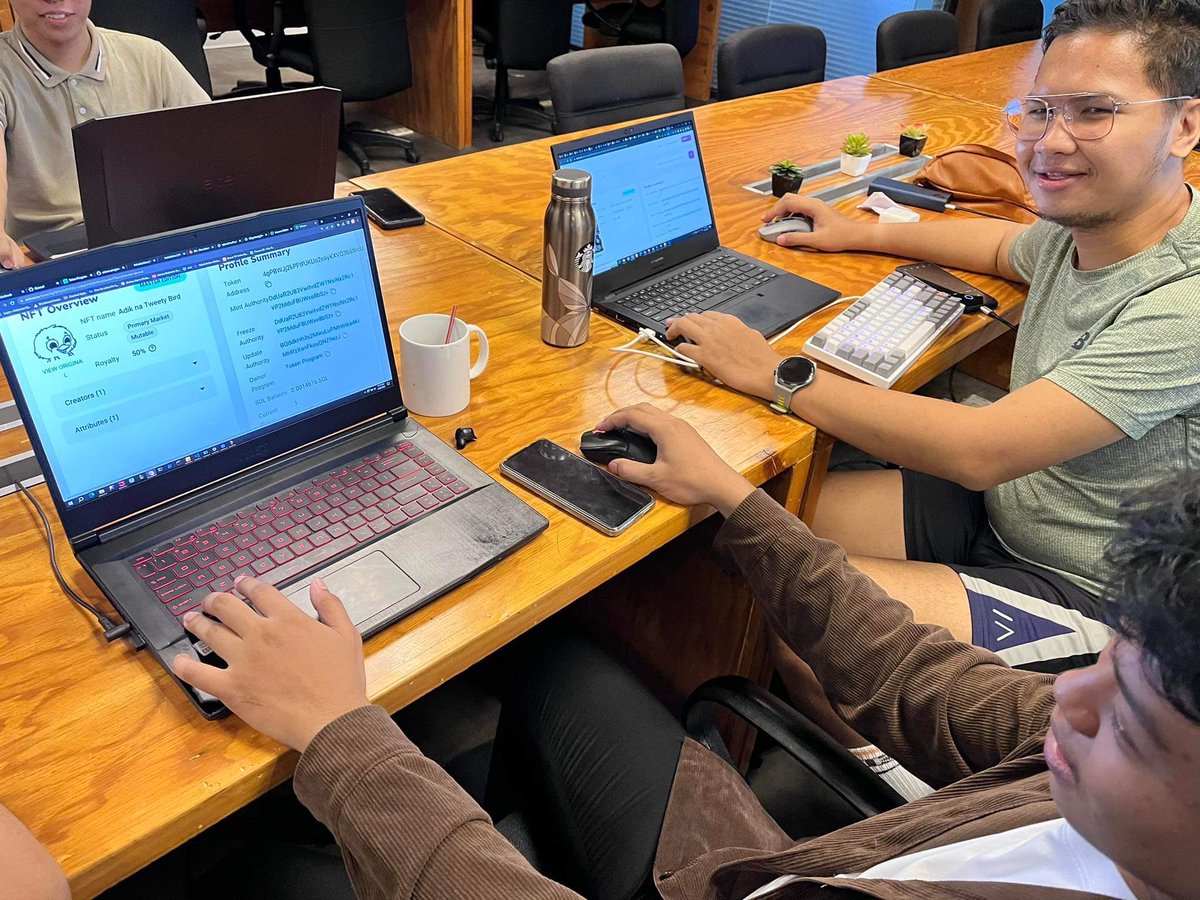 theblokcgroup's tweet image. 🚀 Our participants are getting their creative groove on, crafting their very own digital treasures. Stay tuned for some blockchain-powered artistry that&apos;s bound to dazzle! 👩‍💻
#SolanaBootcamp #solanadevelopersbootcamp #THEBLOKC #solanafoundation #NFTCreation #Web3