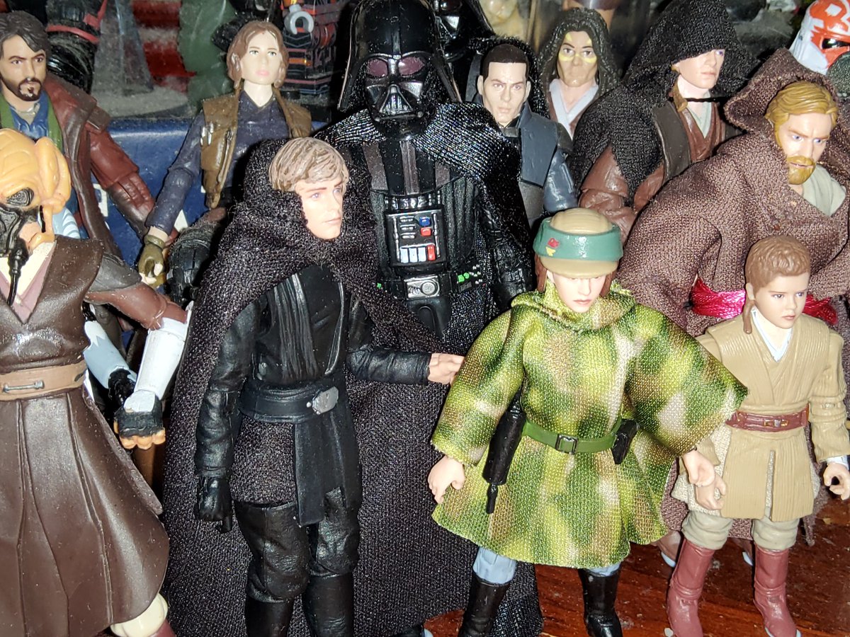 Leia is seriously the short one in the family.