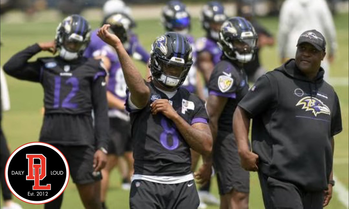 The Baltimore Ravens quarterback group is made up entirely of Black players and coaches, which is believed to be a first in NFL history 🎉