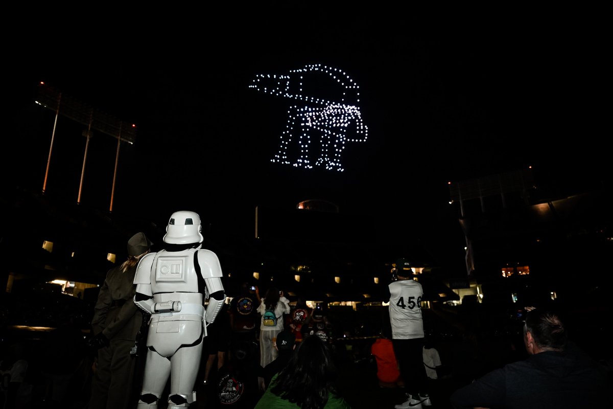 Athletics's tweet photo. A long time ago in a galaxy far, far away...

Tonight's Star Wars Drone Show presented by @Chevron was one for the books! 💫 https://t.co/S9UwtUYIU9